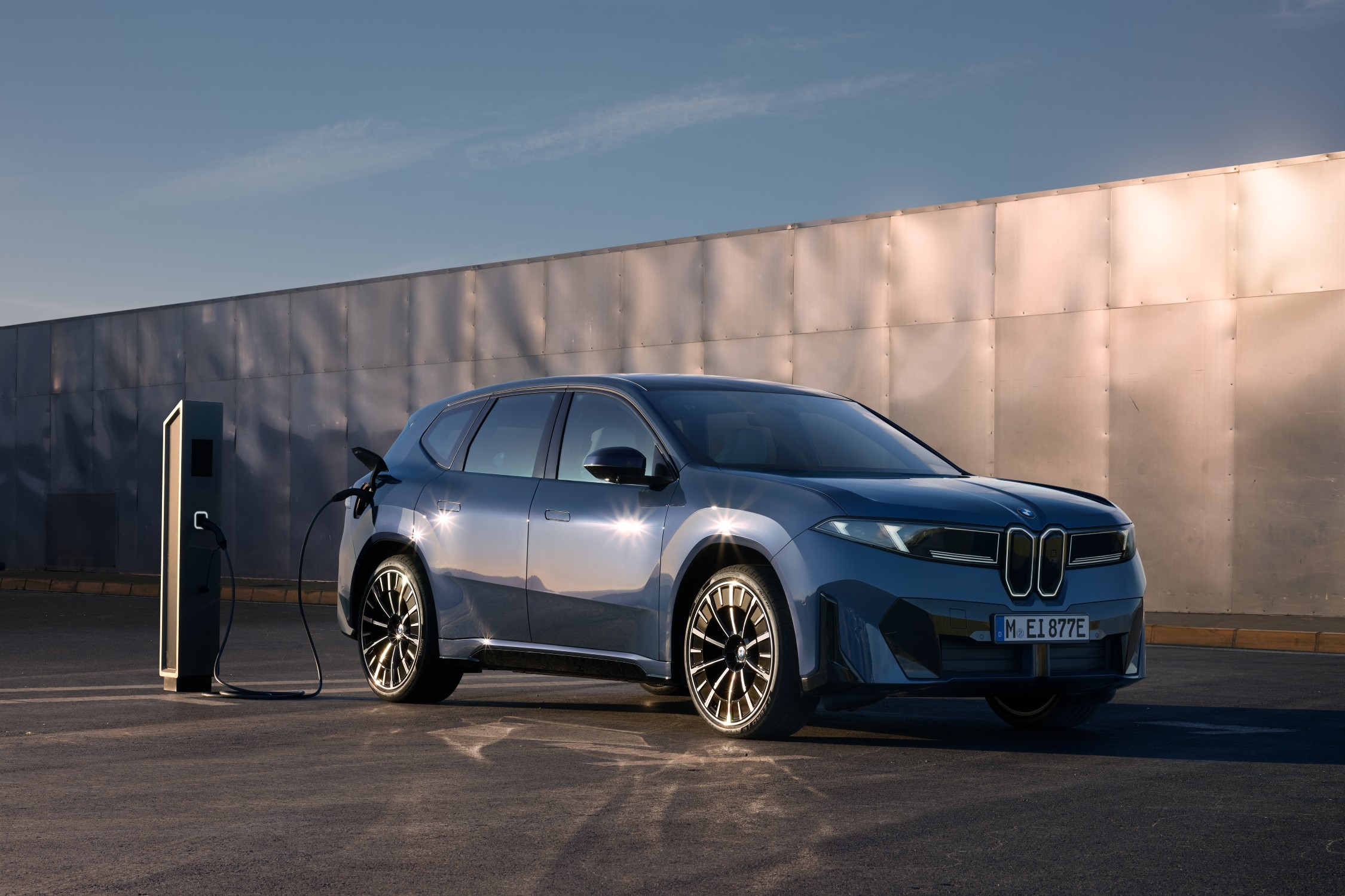 BMW iX3 fast charging technology