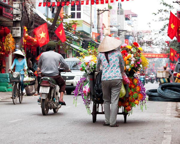 Hanoi/Ha Long-bukten, Vietnam (F, L, M)