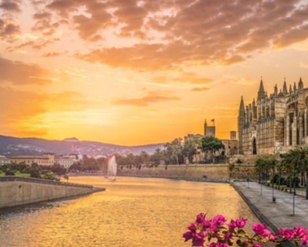 Palma de Mallorca, Spania (F, L, M)