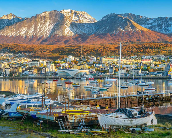 Ushuaia, Argentina (F, L, M)