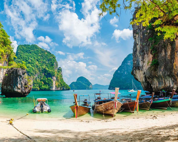 Phuket, Thailand (F, L, M)