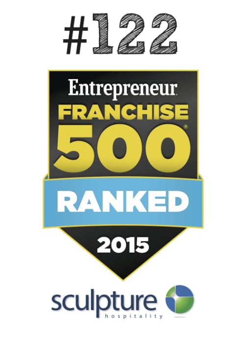 Badge del ranking de Franquicias 500 de Entrepreneur Magazine 2015 con Sculpture Hospitality en el puesto #122