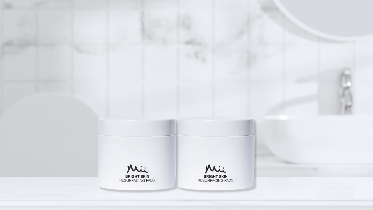 MII BRIGHT SKIN RESURFACING PADS - NYHET