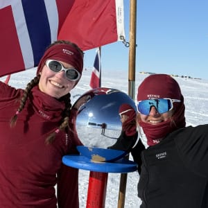 Kathinka og Emma Gyllenhammar: Verdens første mor-datter-duo tur/retur Sydpolen. Foredrag 25.mars 2026 i Oslo.