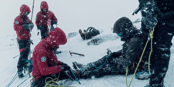 How to dress in layers and stay dry, warm and safe in cold temperatures