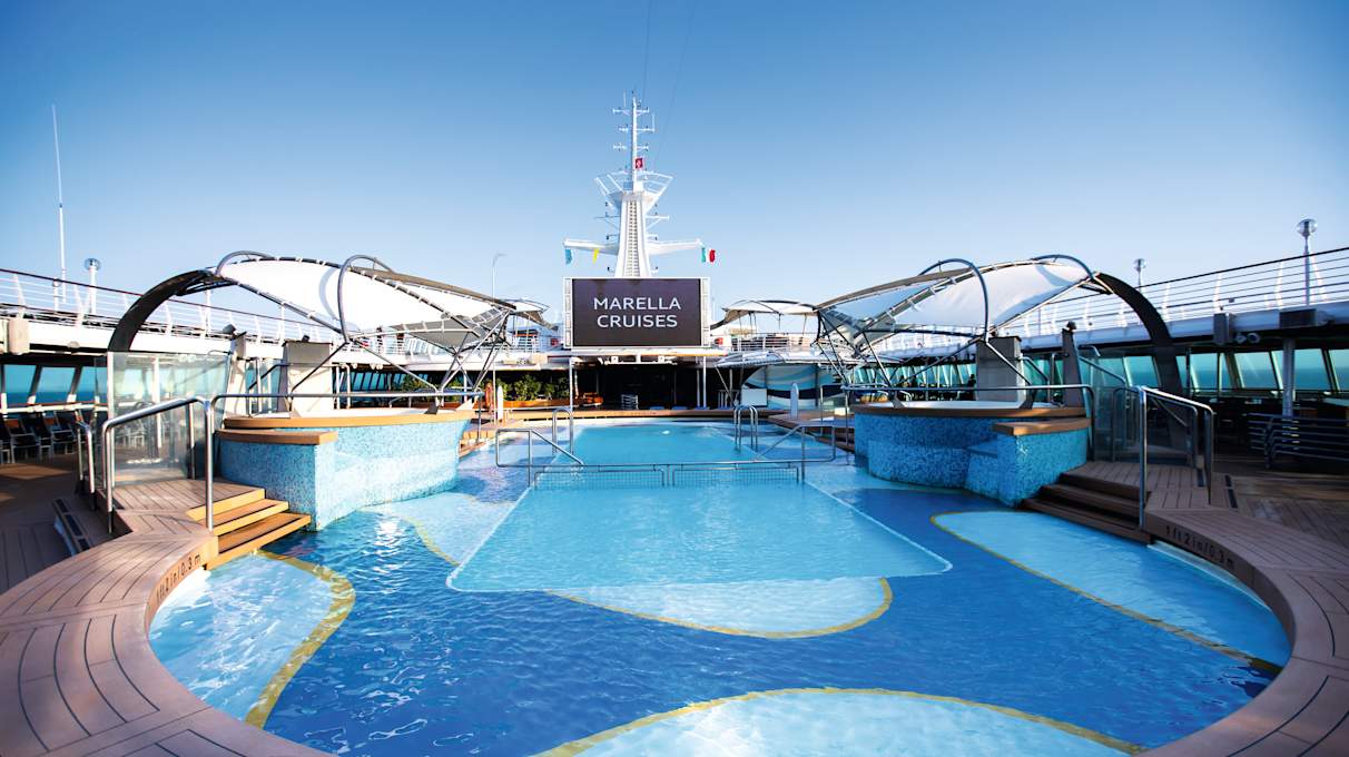 Marella Discovery - Outdoor pool