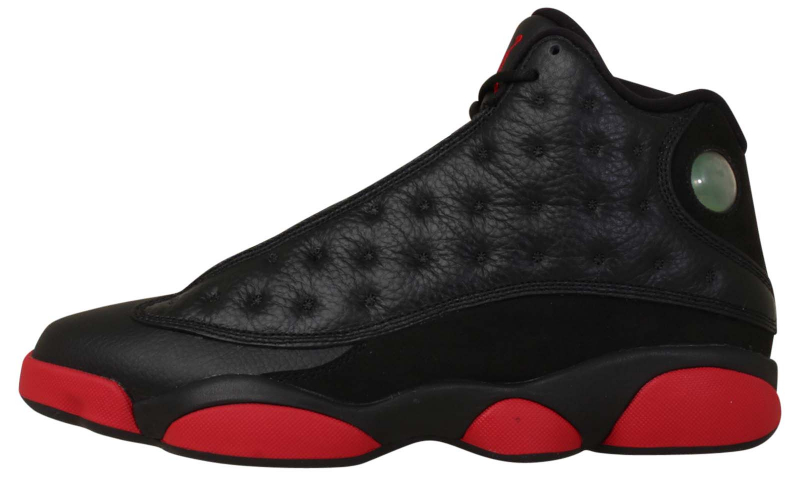 https://res.cloudinary.com/www-ebaaba-com/image/upload/v1650904821/products/iphone_air-jordan-13-black-gym-red_xkdxfs.jpg