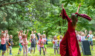 SPAŁA. Kolonie – Raj w sercu Polski. Mandoria – Park Of Poland Suntago Wodny Świat - Sady Klemensa także warsztat pływacki i lekcja przetrwania