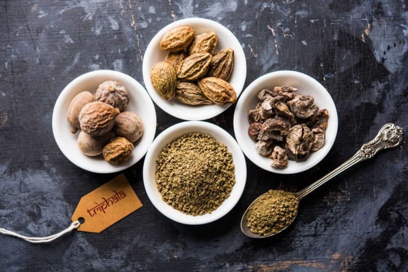 त्रिफला चूर्ण क्या है व इसके क्या फायदे है - एक ओषधि अनेक लाभ
