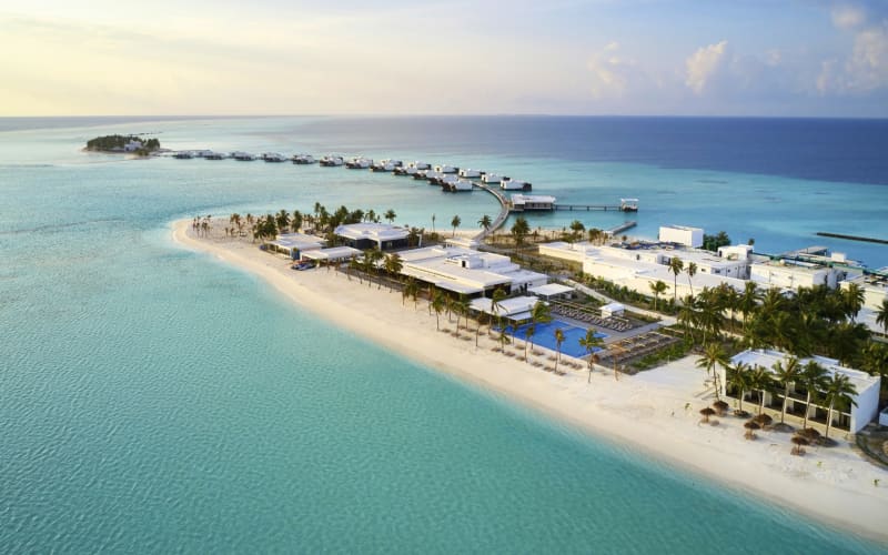 4* RIU ATOLL HOTEL, Maldives - 7 Night ALL-INCLUSIVE Luxury Stay &amp; Flights from R45 640 per person sharing!