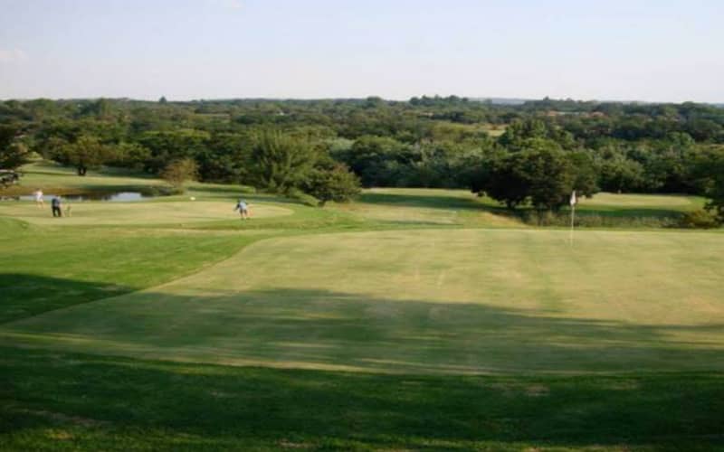 MOOIPOORT GOLF COURSE: 2 Ball Deal for only R189,99