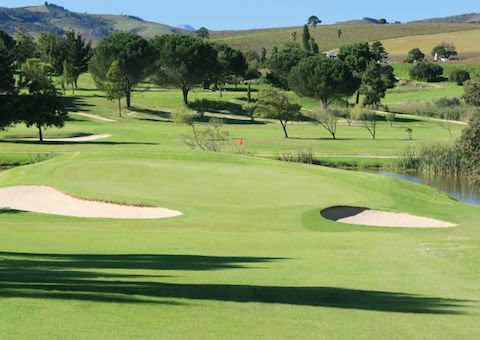 KUILSRIVER GOLF CLUB: 2-Ball (9 Holes) deal for only R329,99!