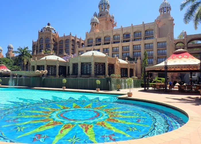 Best Available Rates at SUN CITY - THE PALACE OF THE LOST CITY: 1 Night Stay for 2 in a Luxury Twin room + Breakfast + Access to Valley of the Waves FROM R7 145 Per Night!