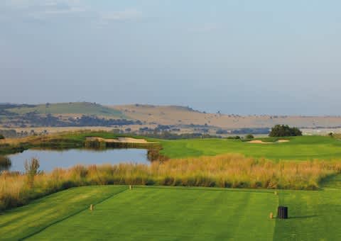 THE ELS CLUB - COPPERLEAF: 4 Ball INCLUDING Carts for only R2 249!