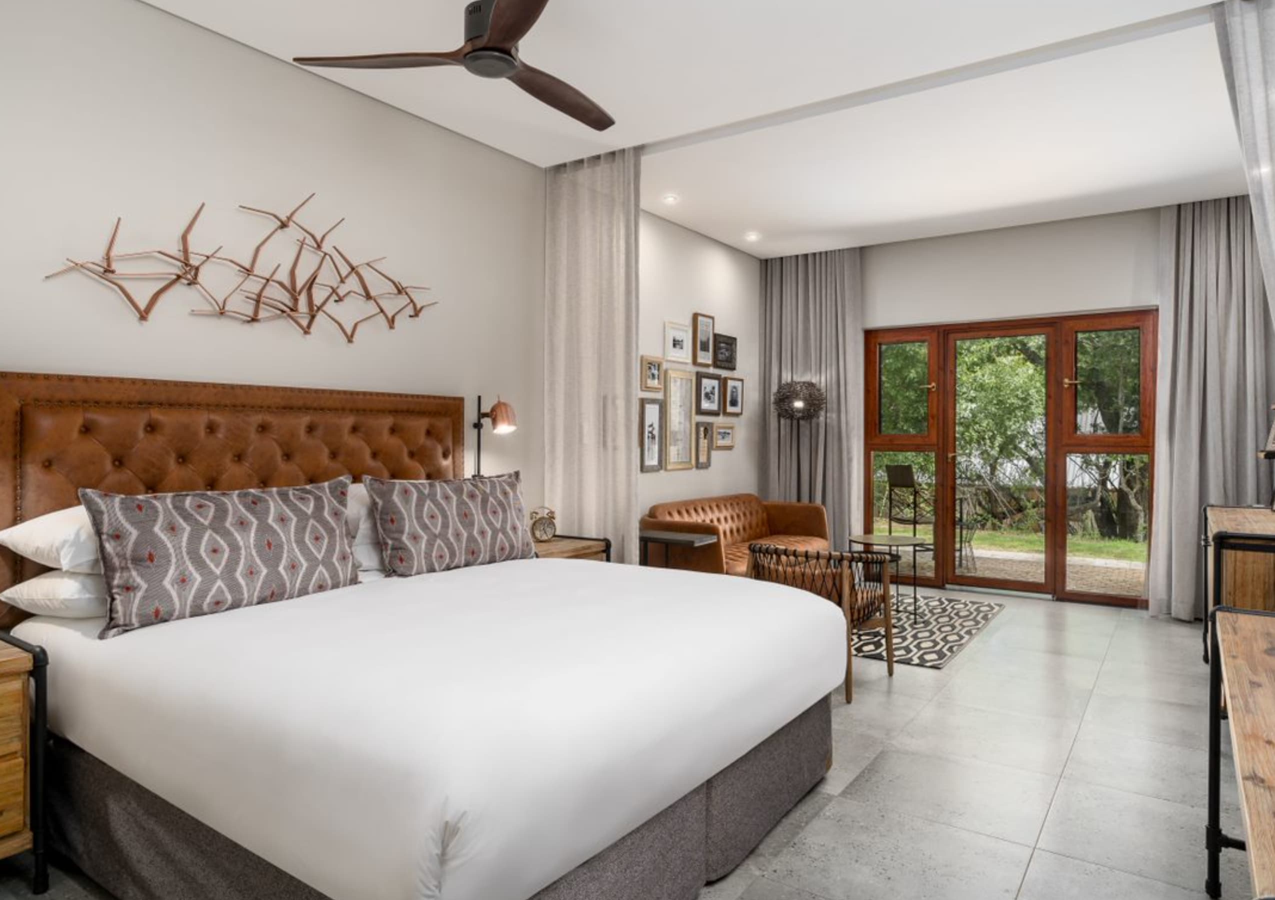 The 4* KRUGER GATE HOTEL, Greater Kruger Conservancy - 1 Night Luxury Midweek/ Weekend Stay for 2 people + Breakfast & Dinner!