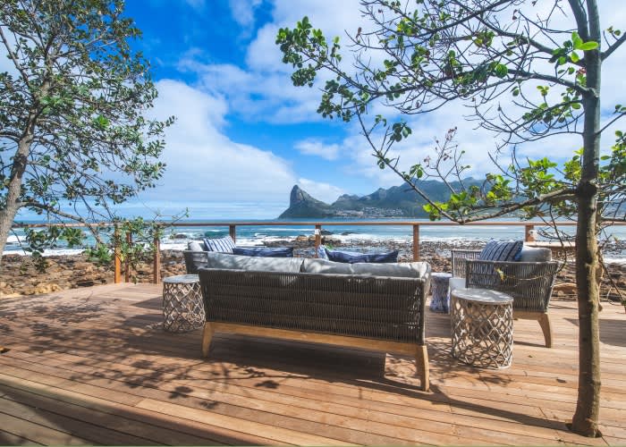 WINTER PACKAGE at The 5* TINTSWALO ATLANTIC- Chapmans Peak Drive - 1 Night LUXURY Stay for 2/4 in a Suite + Breakfast & DINNER at the Chefs Warehouse & More!