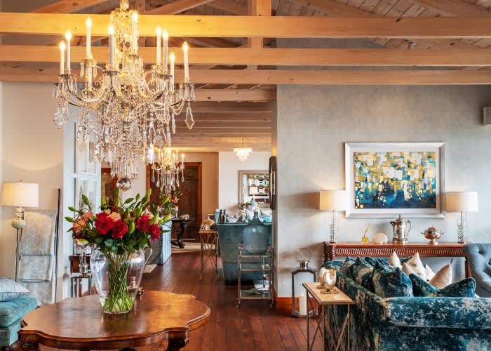 WINTER PACKAGE at The 5* TINTSWALO ATLANTIC- Chapmans Peak Drive - 1 Night LUXURY Stay for 2/4 in a Suite + Breakfast & DINNER at the Chefs Warehouse & More!