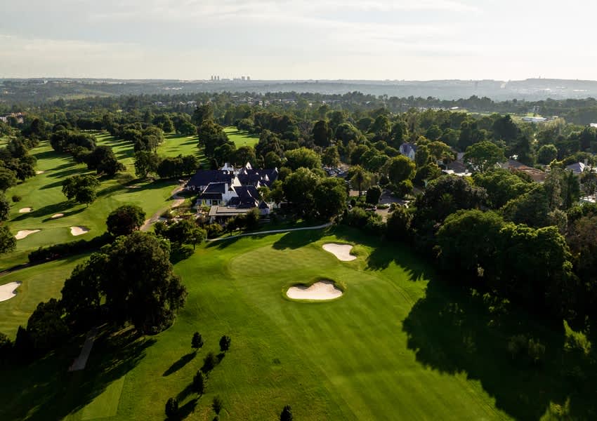 Royal Johannesburg WEST COURSE: 4-Ball PLUS carts - only R2 499!