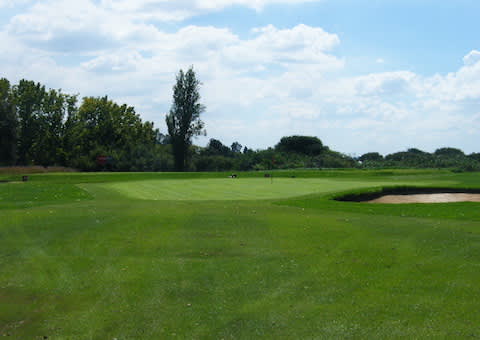 KEMPTON PARK GOLF CLUB: 2 Ball Deal for only R319,99!