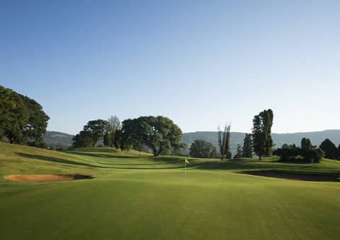 VICTORIA COUNTRY CLUB: 4-Ball Deal + Carts for just R1 869,99