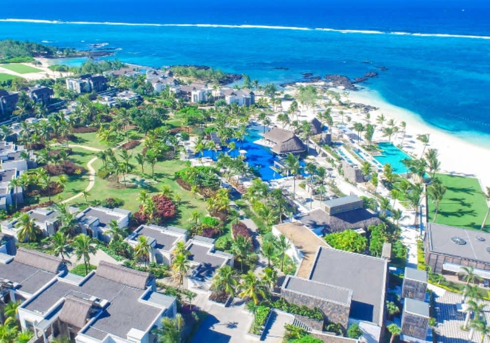 5* LONG BEACH, East Coast Mauritius - 7 Nights Luxury Stay & Breakfast, Dinner & Flights from R32 500 pps!