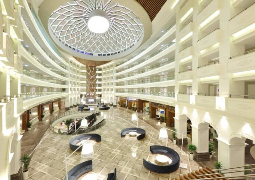 Turkey Golf Tour: 7 Night ALL-INCLUSIVE Stay at Sueno Deluxe Hotel + 4 Rounds each + Transfers