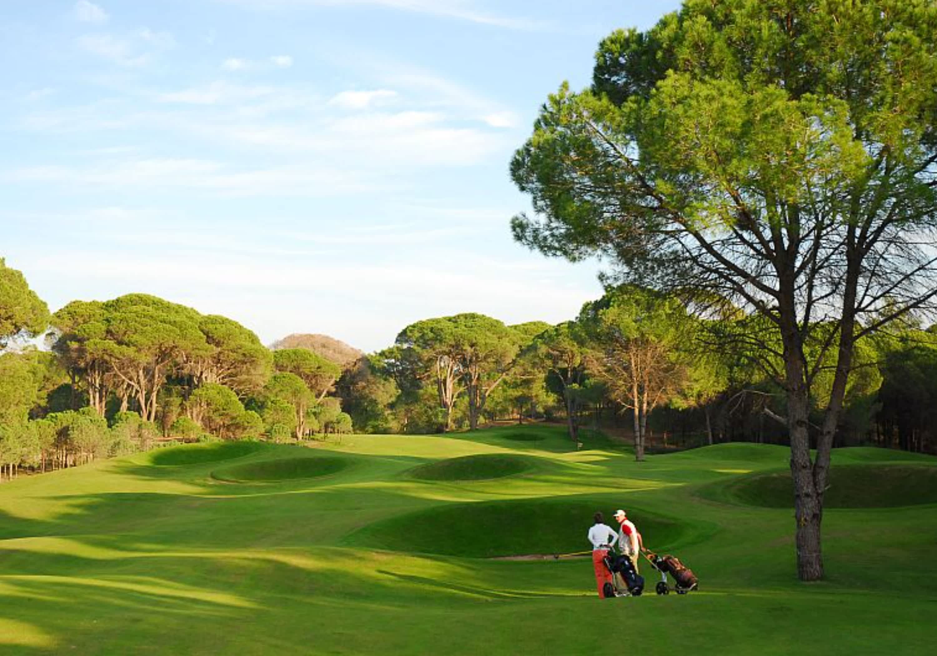 Turkey Golf Tour: 7 Night ALL-INCLUSIVE Stay at Sueno Deluxe Hotel + 4 Rounds each + Transfers