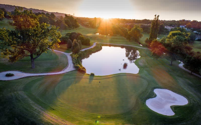 Royal Johannesburg EAST Championship Course: 4-Ball + Carts - only R2 749! 