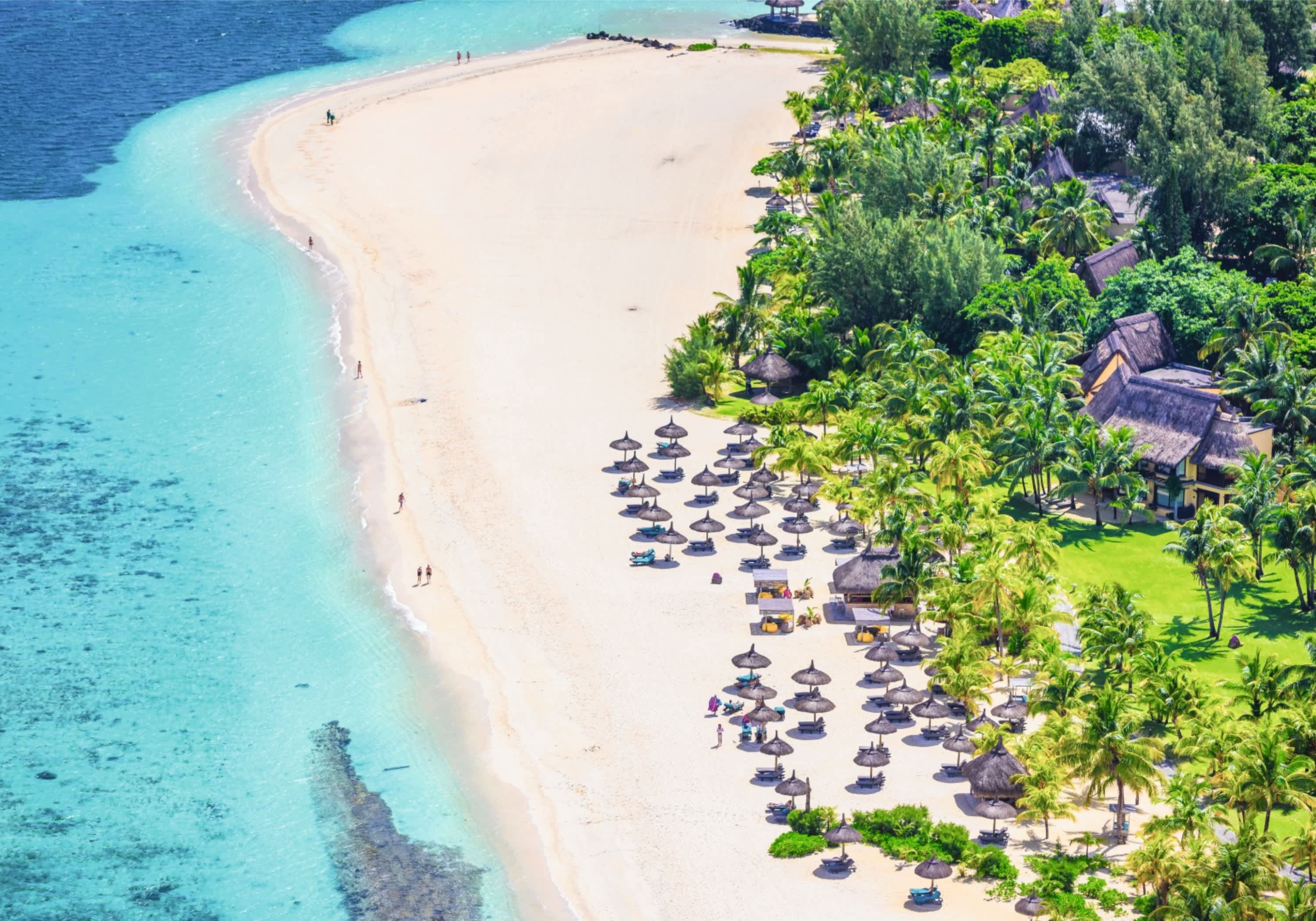 5* Dinarobin Beachcomber Golf Resort & Spa, South West Coast Mauritius - 5 Nights Beachfront Stay + Flights & Breakfast + Dinner from R44 570 pps!