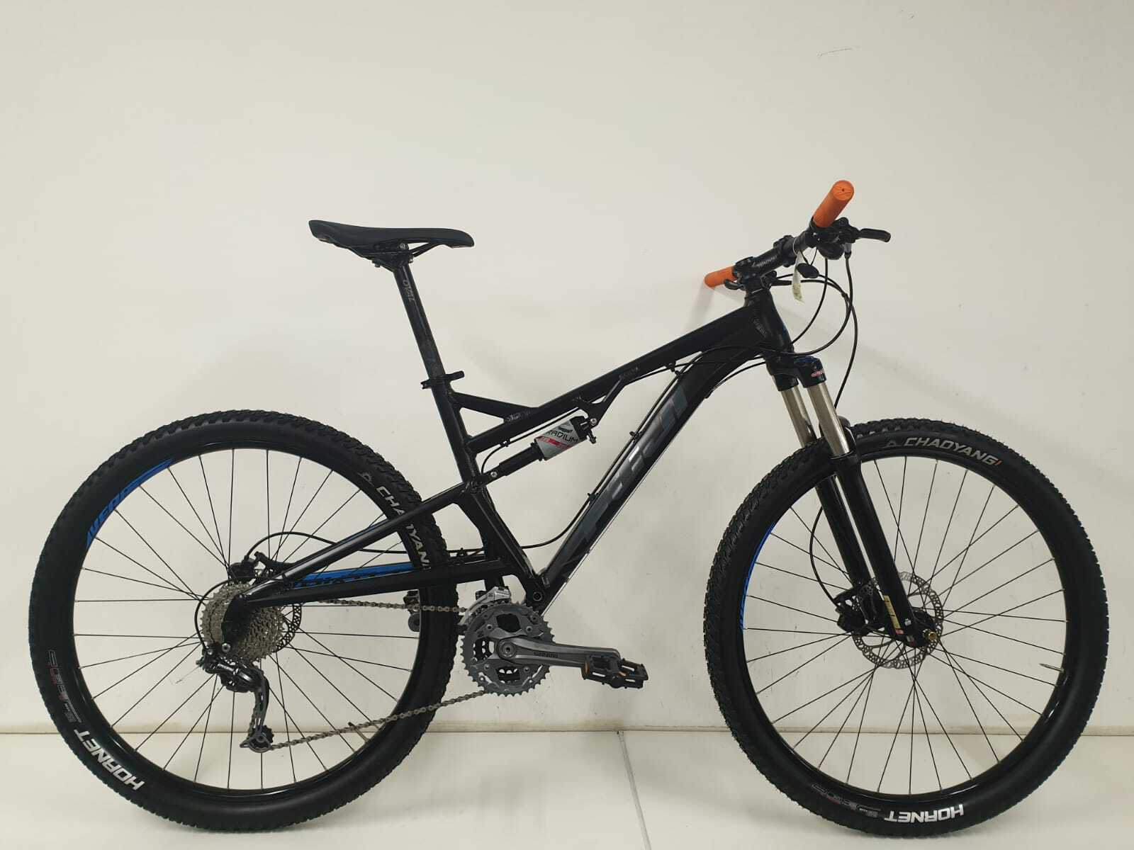 2017 Pre-Owned Fuji Outland 1.3 Aluminium Mountain Bike - 19