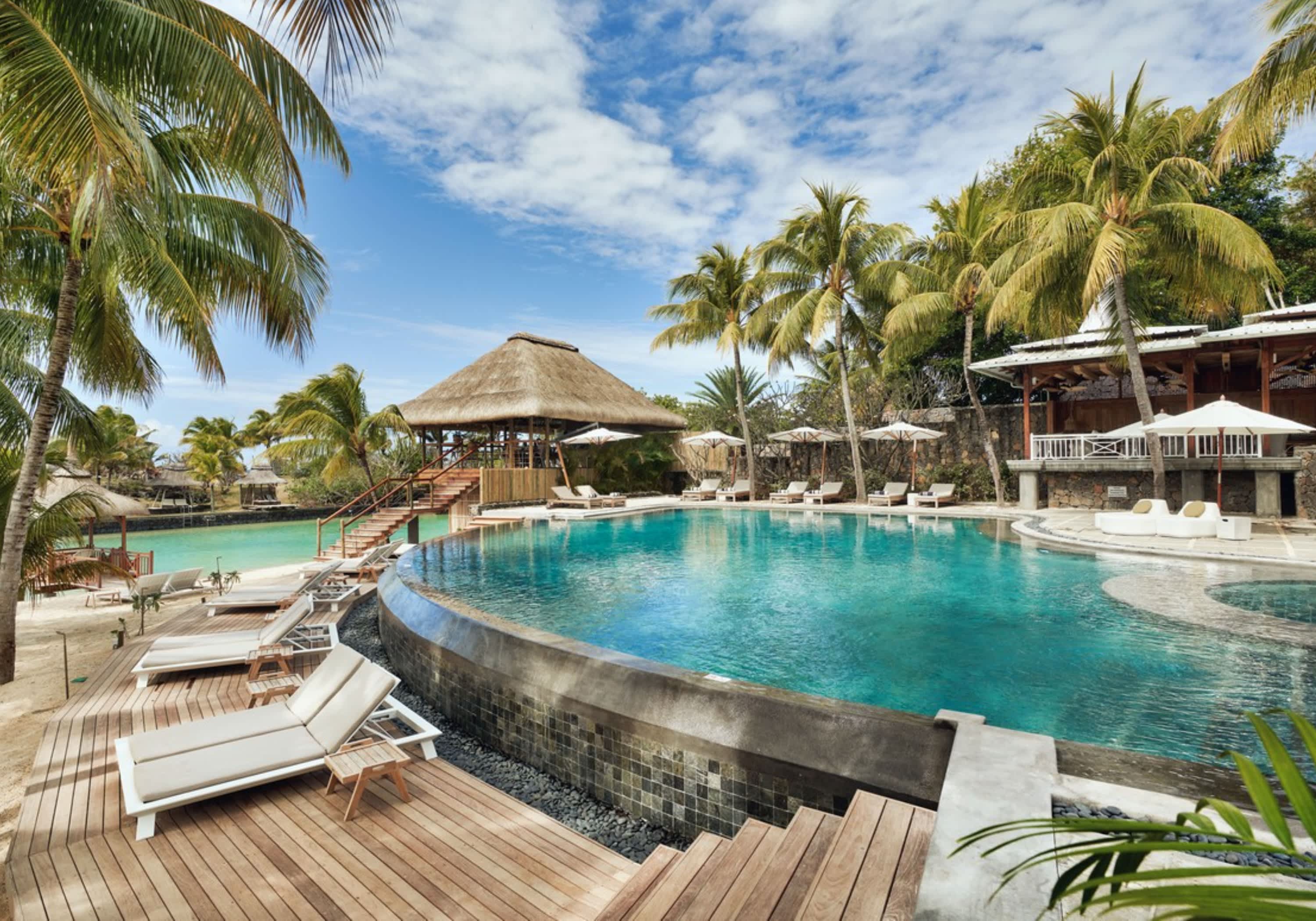 5* PARADISE COVE BOUTIQUE HOTEL, North Coast Mauritius: 7 Nights Romantic ADULTS ONLY Stay & Flights + Breakfast + Dinner from R37 700 pps!