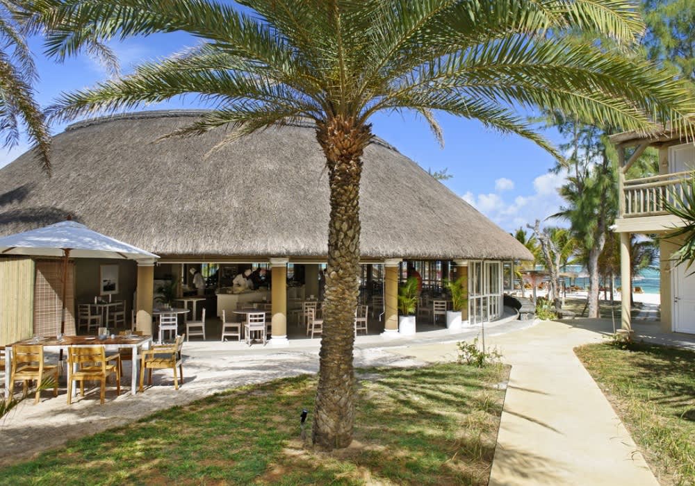 3* FRIDAY ATTITUDE, East Coast Mauritius: 7 Nights Stay + Flights & Breakfast + Dinner from Only R25 550 pps!