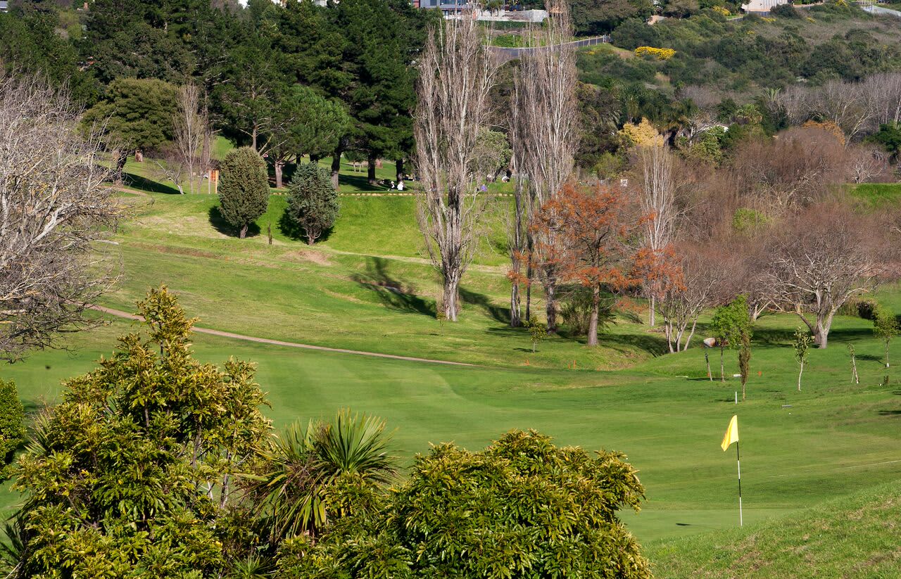 BELLVILLE GOLF CLUB: 2-Ball Deal for just R389,99!