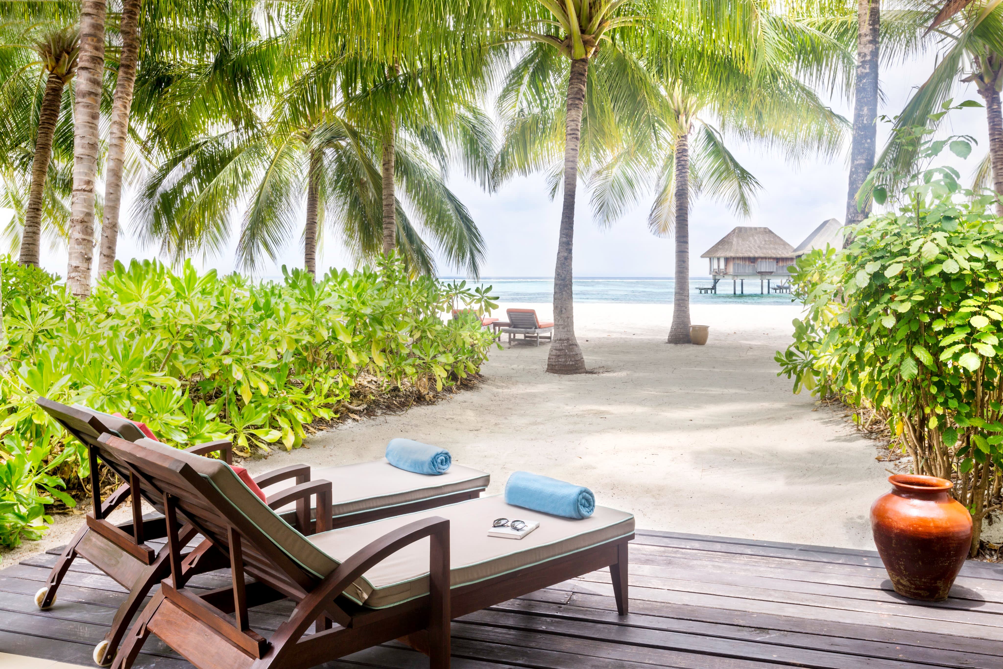 CLUB MED Kani, Maldives: 7 Nights Superior ALL-INCLUSIVE Beachfront Stay+ Flights ex JHB from R60 300 pps!