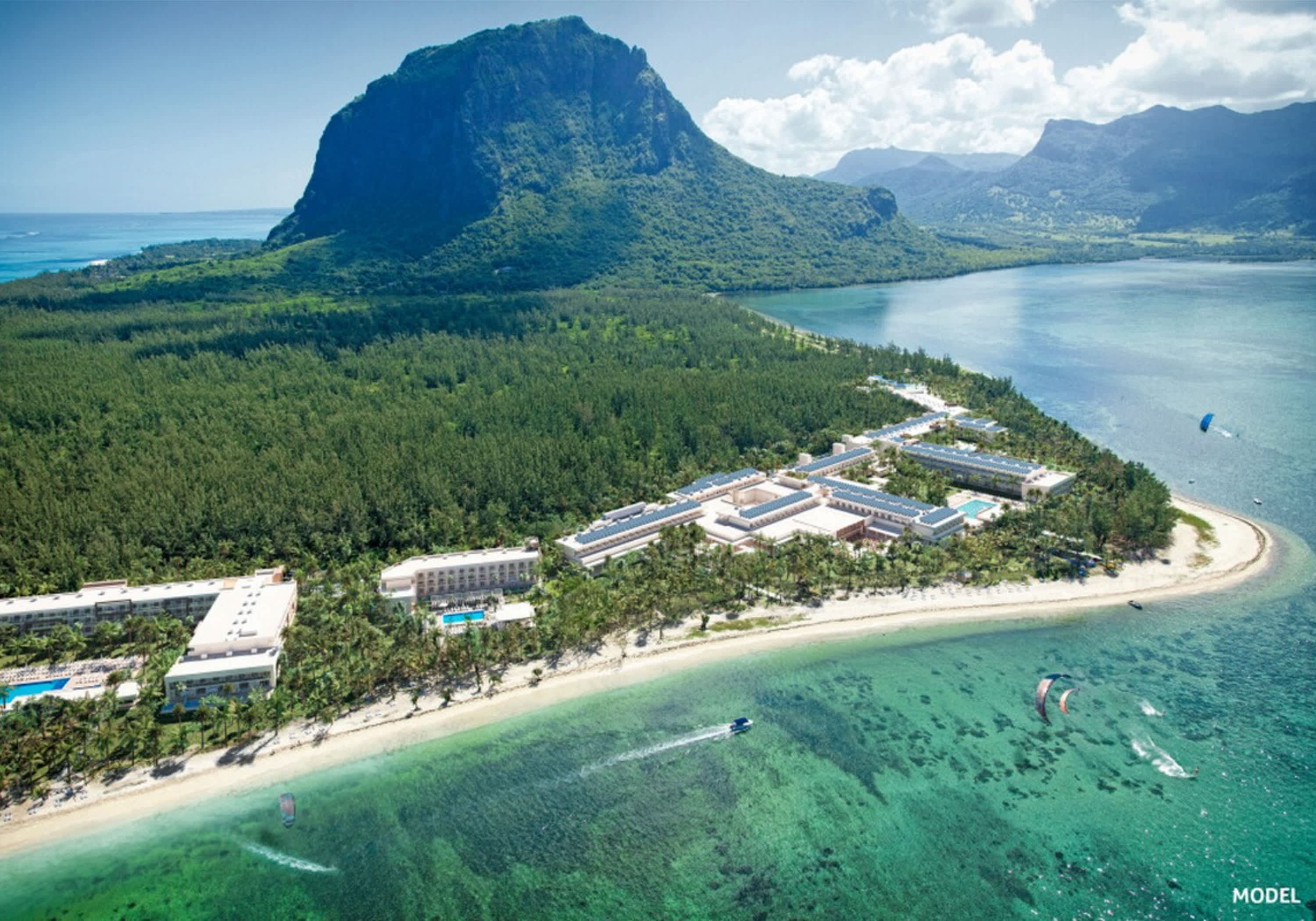 The Brand New 4* RIU TURQUOISE MAURITIUS, South Coast: 7 Nights ALL- INCLUSIVE Stay + Flights ex JHB from R32 595 pps!