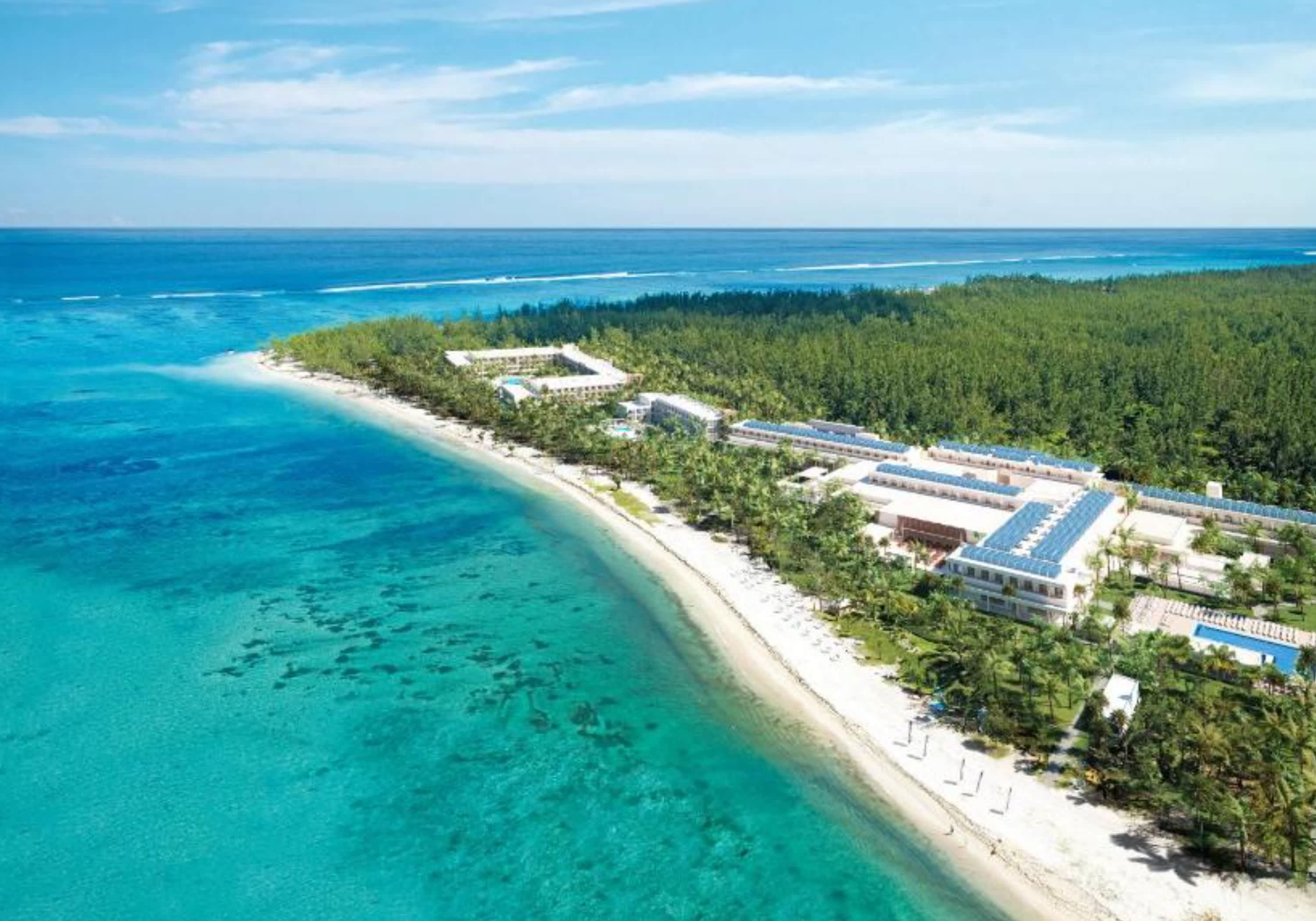 The New Adults Only 4* RIU PALACE MAURITIUS, South Coast: 7 Nights ALL-INCLUSIVE Stay + Flights ex JHB from R36 690 pps!