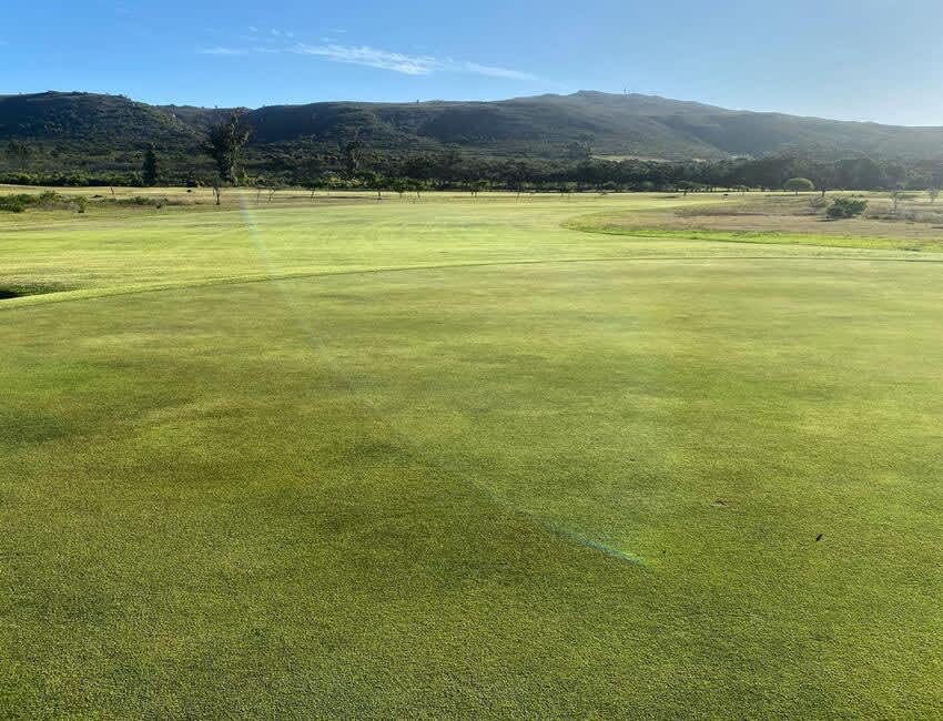 BREDASDORP GOLF CLUB: 4-Ball + Carts - only R1 499.99!