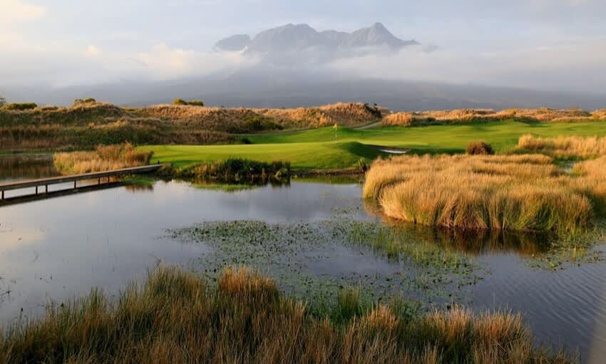 FLOOK&#039;S FANCOURT HAT-TRICK: 3 Nights, 3 Courses (including The LINKS), 3 Dinners!