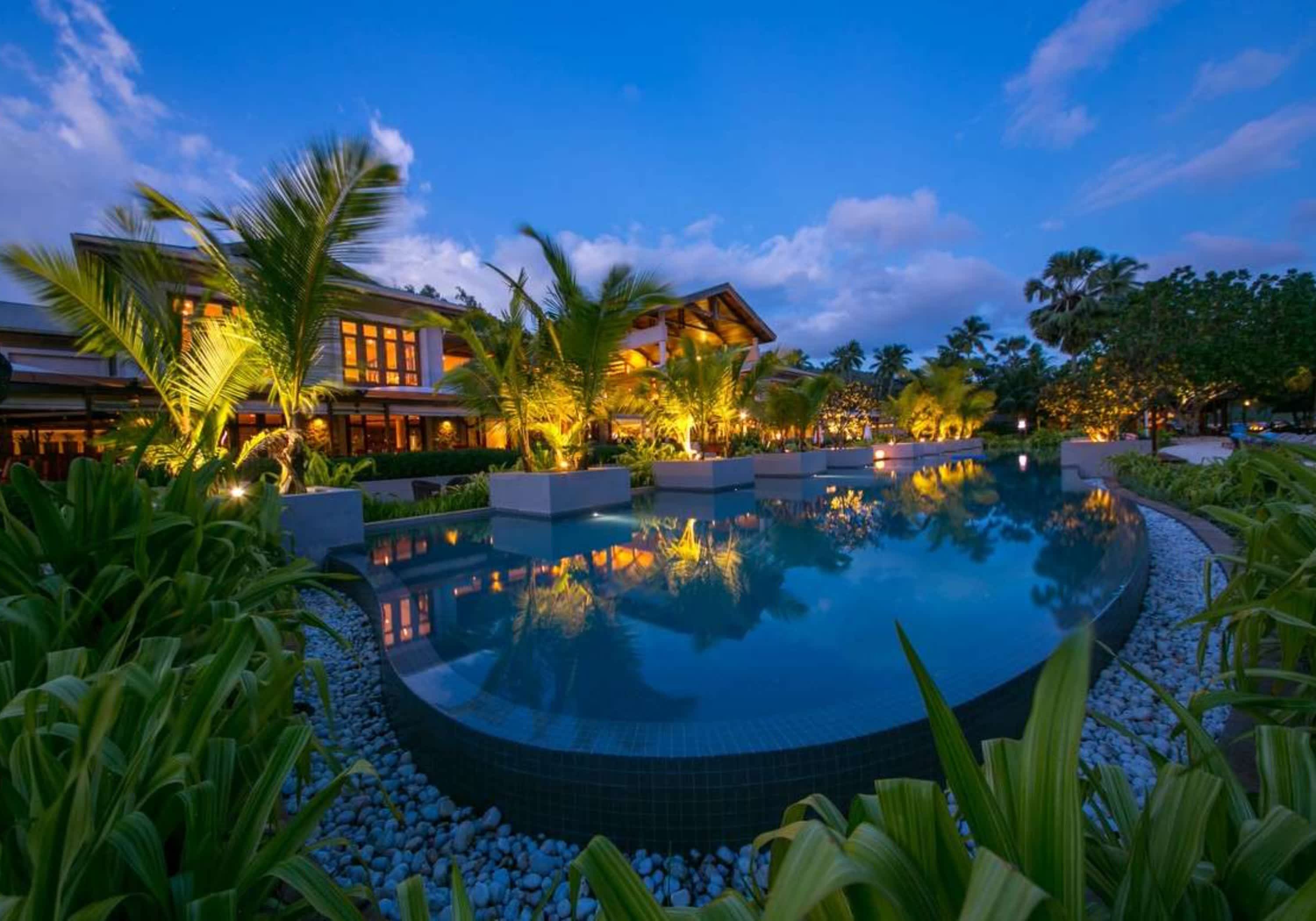 5* Kempinski Seychelles Resort: 7 Nights Luxury Stay on Baie Lazare Beach + Breakfast & Flights from R45 250 pps!