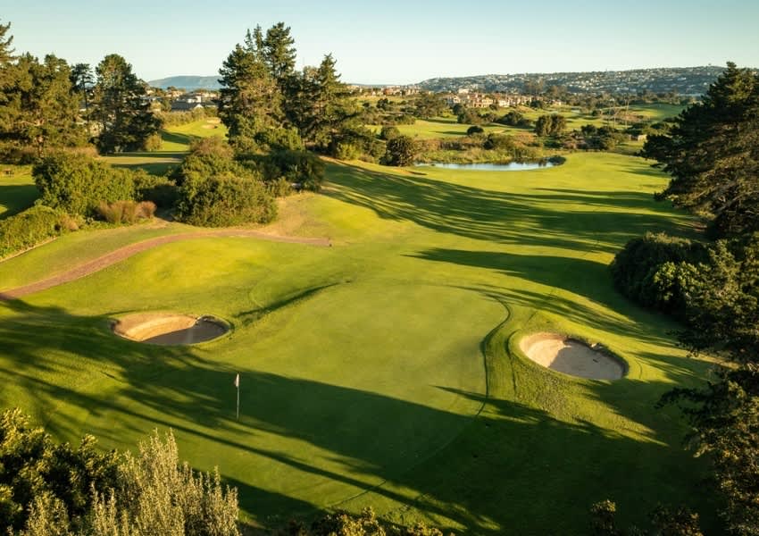 GOOSE VALLEY GOLF CLUB: 4-Ball PLUS CARTS SPECIAL - only R2 589!