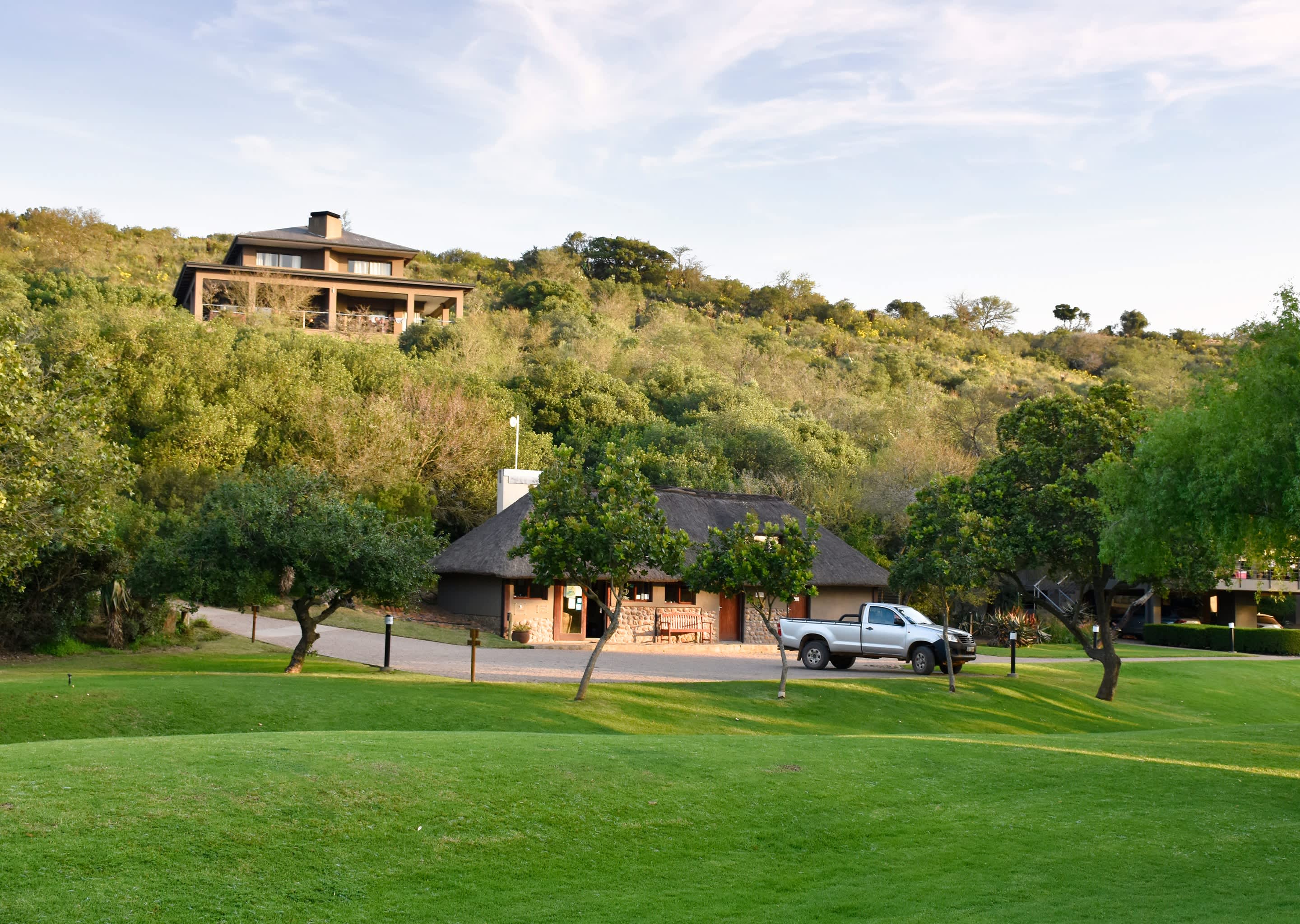 STONEHILL RIVER LODGE, Swellendam - Self Catering Stays in a 2/4 Bedroom Villa!