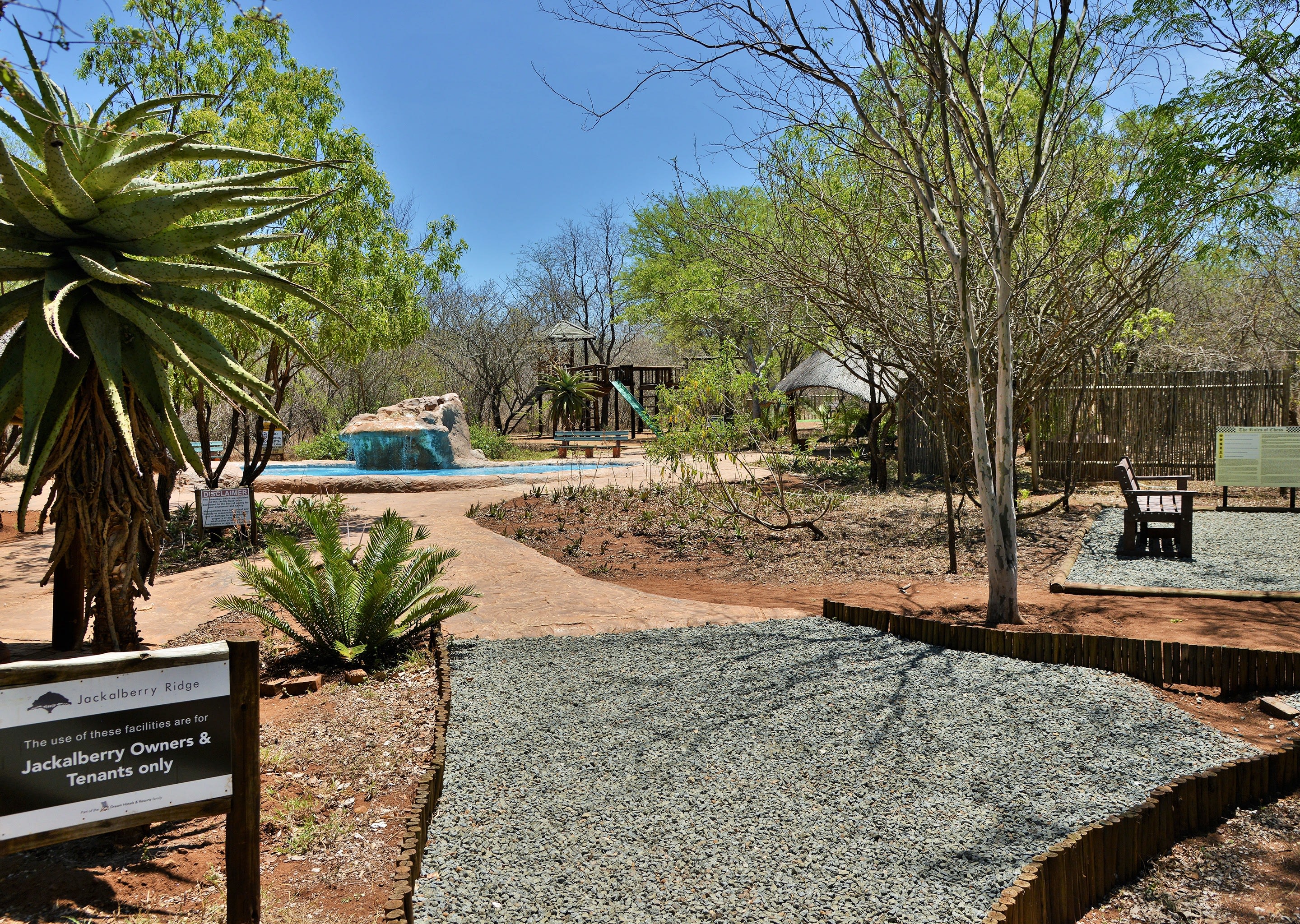 Jackalberry Ridge, Marloth Park near The KNP: Midweek / Weekend Self-Catering Stays for 4/6 people in a Safari Tent!