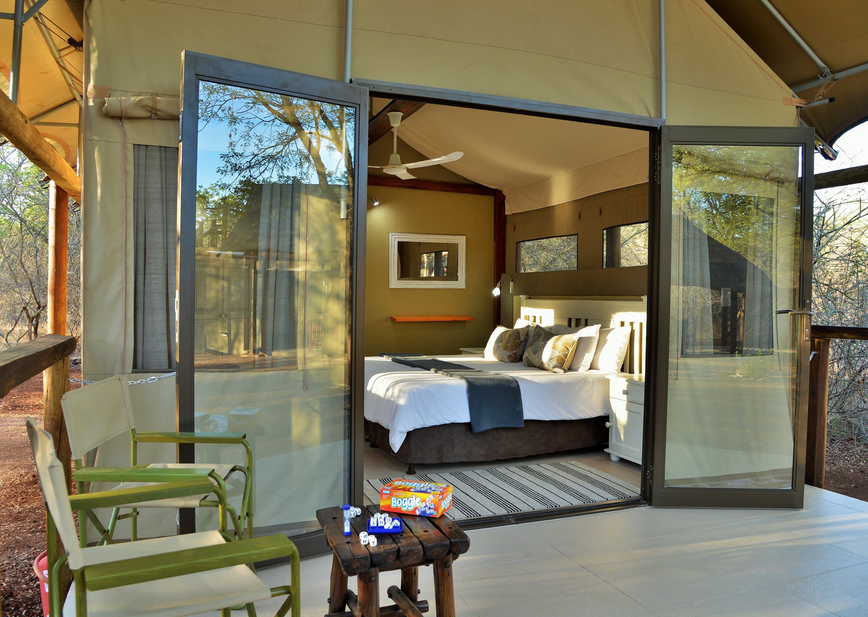 Jackalberry Ridge, Marloth Park near The KNP: Midweek / Weekend Self-Catering Stays for 4/6 people in a Safari Tent!