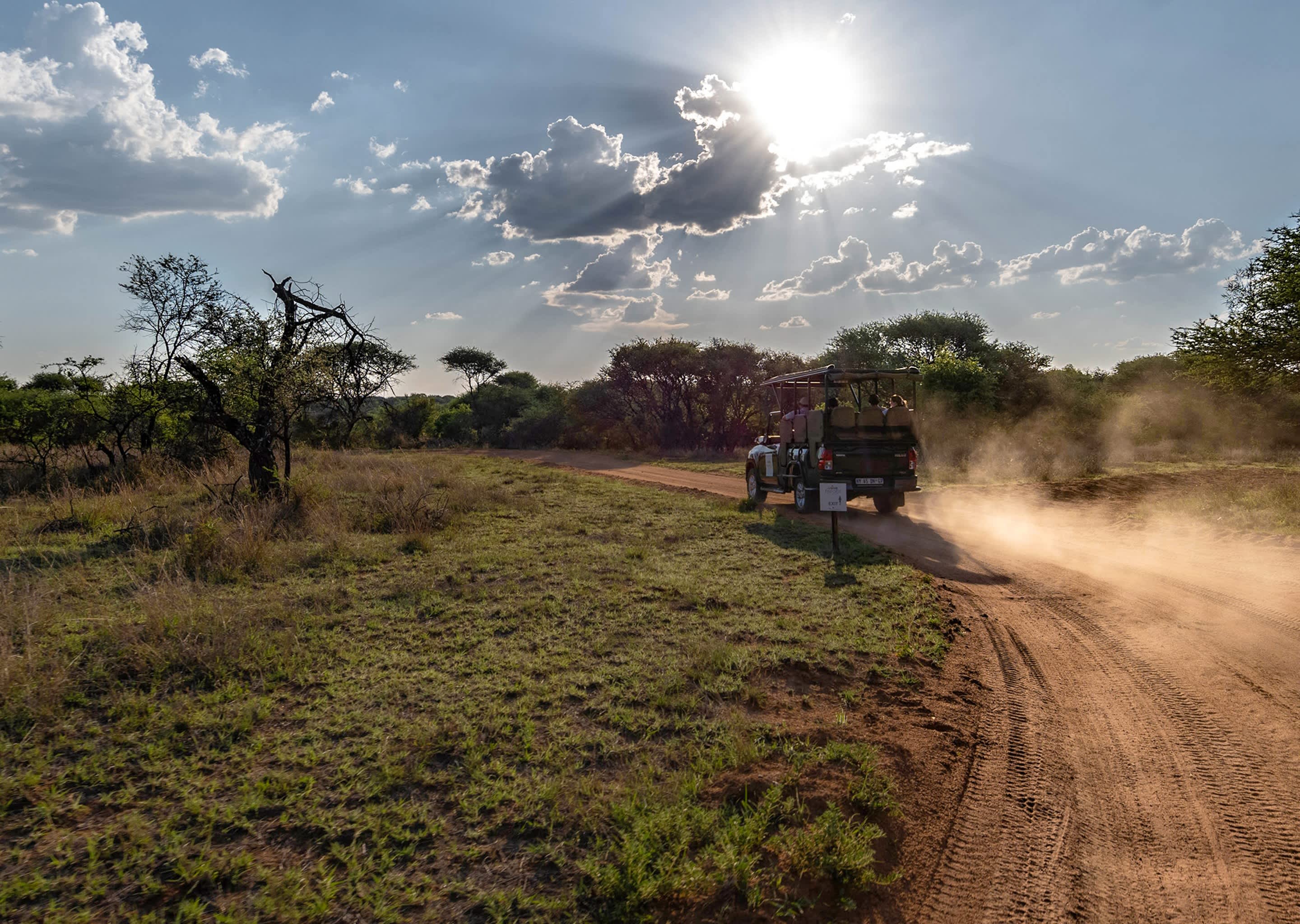 Finfoot Lake Reserve, Pilanesberg- Vaalkop Dam: 1 Night Couple or Family Stays Includes Breakfast & Dinner + 2 Activities!