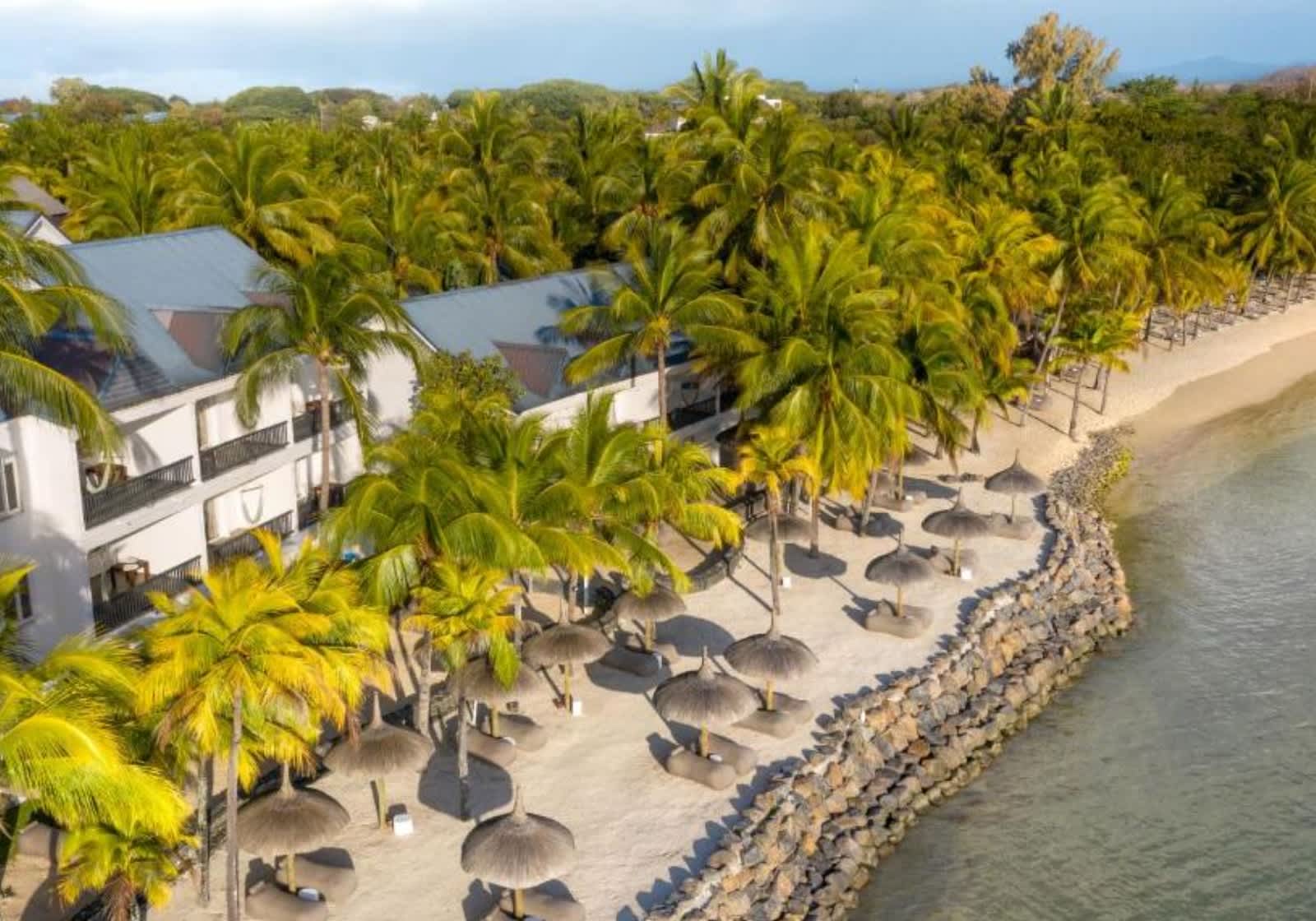 4* Ravenala Attitude Hotel, North West Coast Mauritius: 7 Night Stay + Breakfast & Dinner + Flights from R34 800 pps!