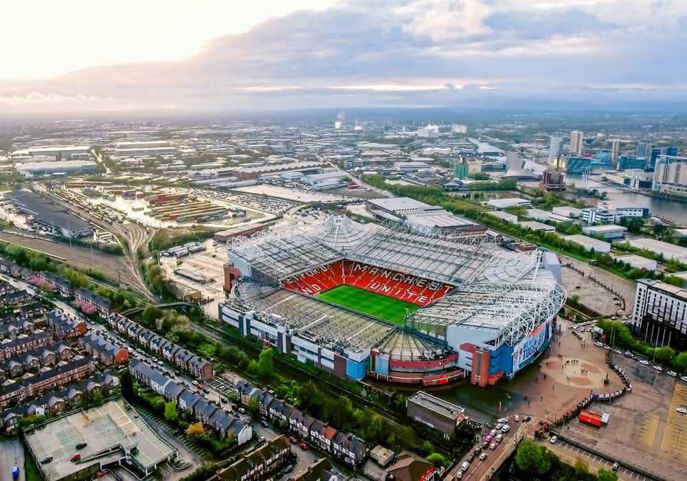 PREMIER LEAGUE: Manchester United vs Brentford at Old Trafford Stadium! Includes 4 * accommodation and tickets for 2 people sharing!