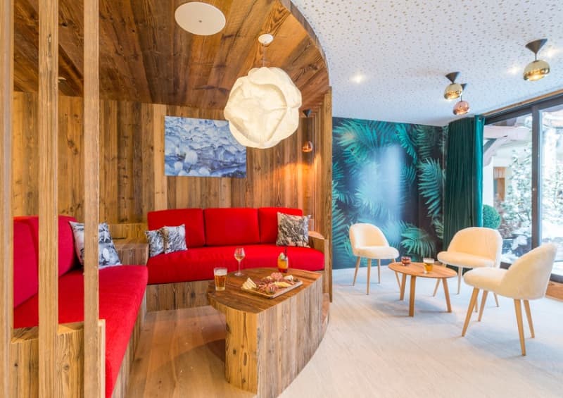 Hotel L'Eterlou - Charm & Authenticity 3-STAR CHALET HOTEL IN MÉRIBEL, French Alps - 1 week for 2 in a Traditional Room from R34 939!