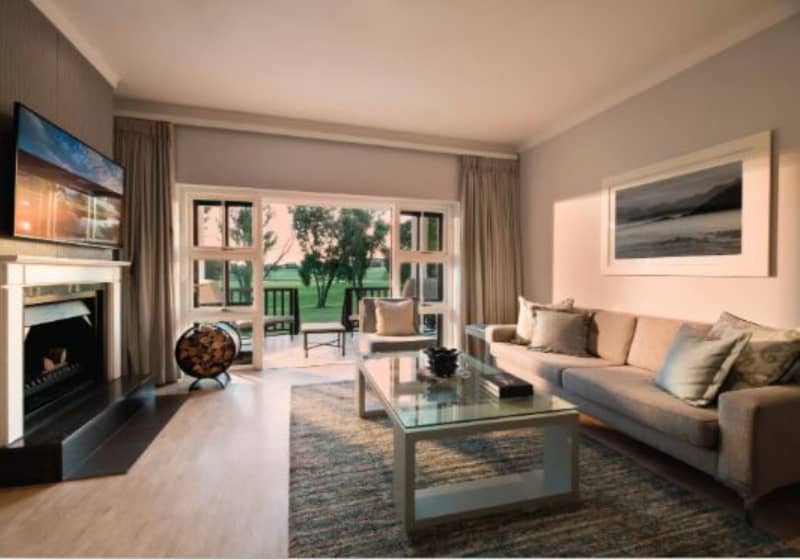 Fancourt Hotel - Flook Family Specials: 1 or 2 Bedroom Luxury Suite + Breakfast Daily for up to 4 from only R5 256 per night!