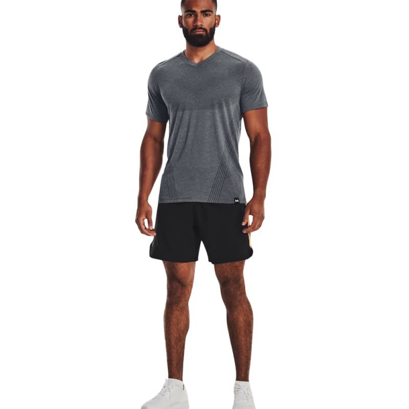 Under Armour Men's Speedpocket 7 Inch Shorts