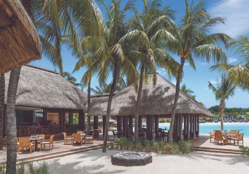 Golf Getaway at 5* Shangri-La Le Touessrok Resort, East Coast Mauritius: 7 Nights LUXURY Holiday + Flights & Breakfast + Complimentary Green fees at Ile Aux Cerfs & Anahita from R48 200 pps!